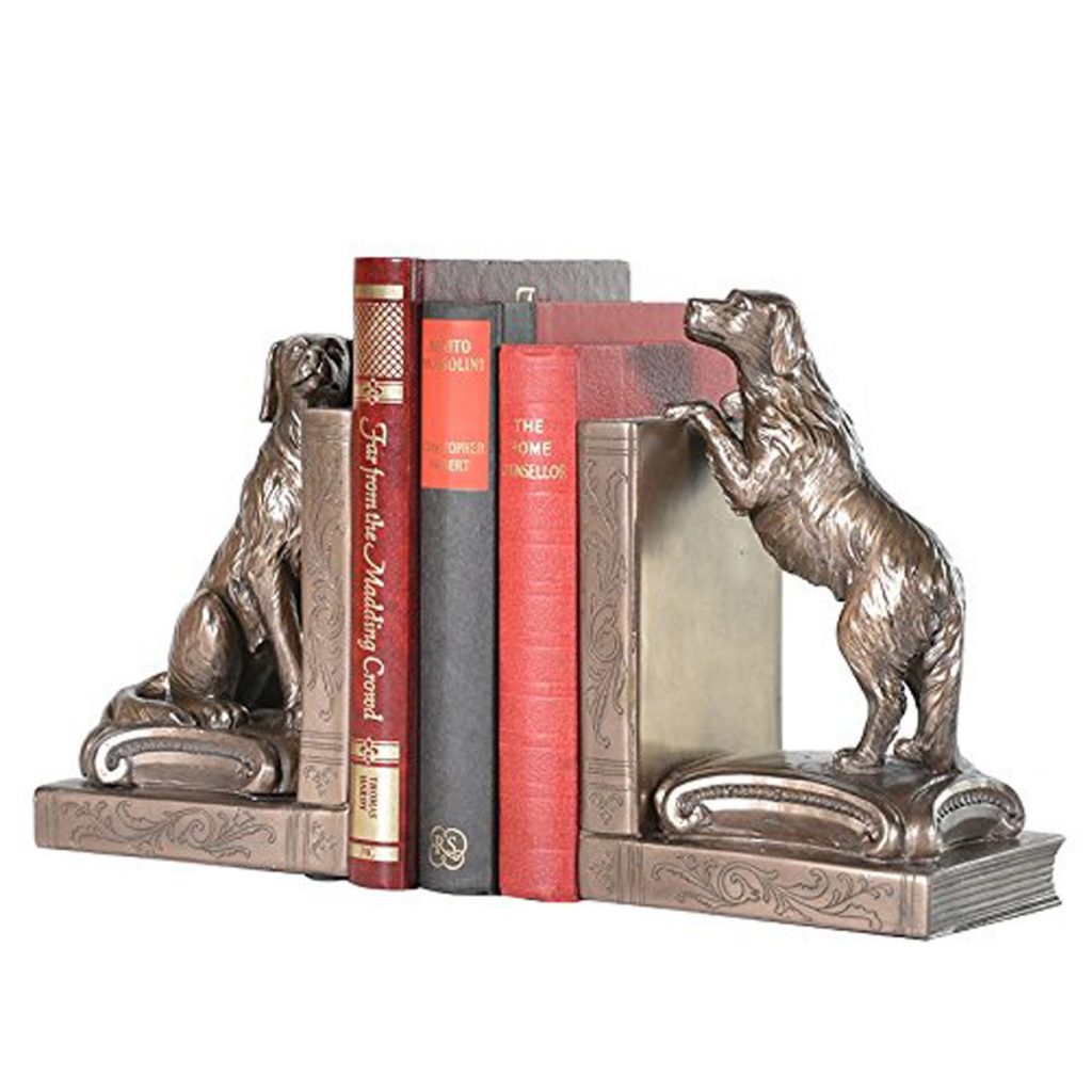 py211_2_dog book ends