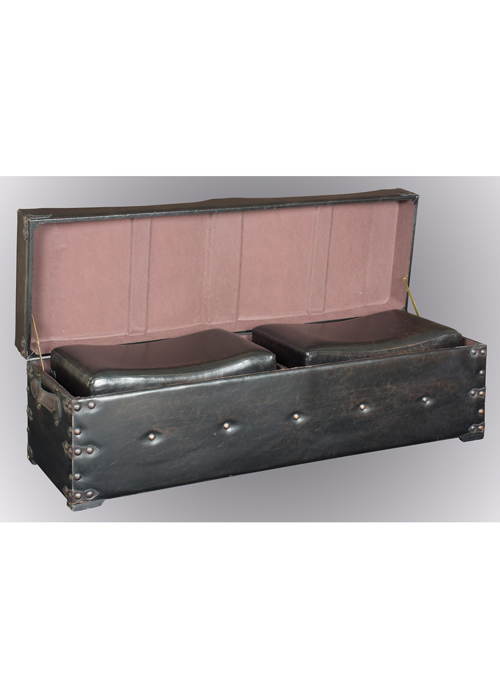 REF001_4 Set of 3 Antiqued Brown Bench Trunks