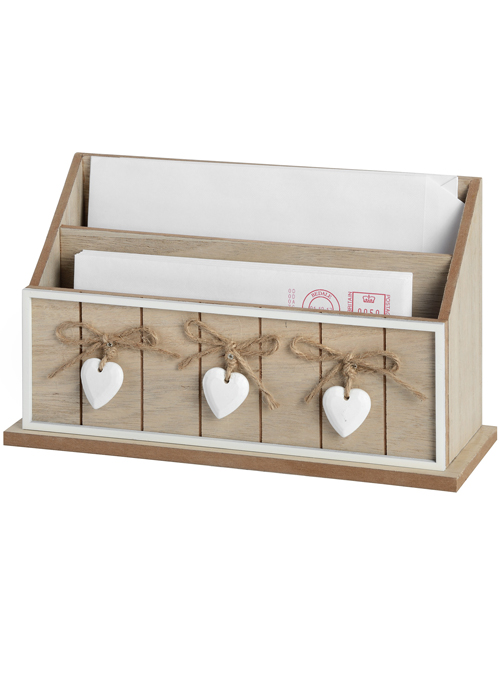 18657 Rustic Hearts Cream Wooden Letter Rack