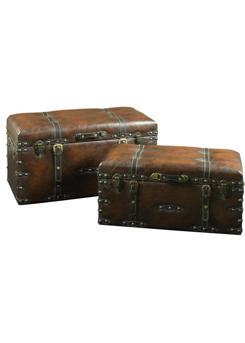 ugk002_Pair of Antique Brown Storage Trunks