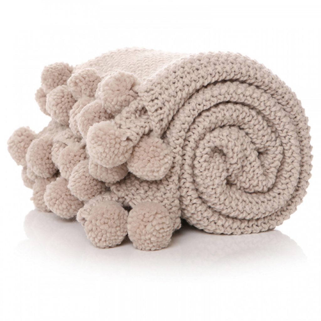 47962 Pom Pom mouse Blanket a