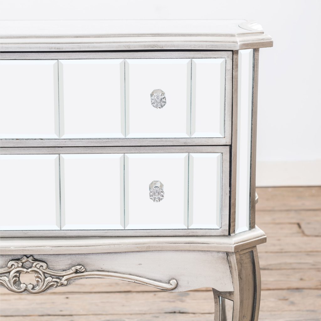 ven-a-003-slpt_det_01 French Vintage Silver Mirror Chest of Drawers