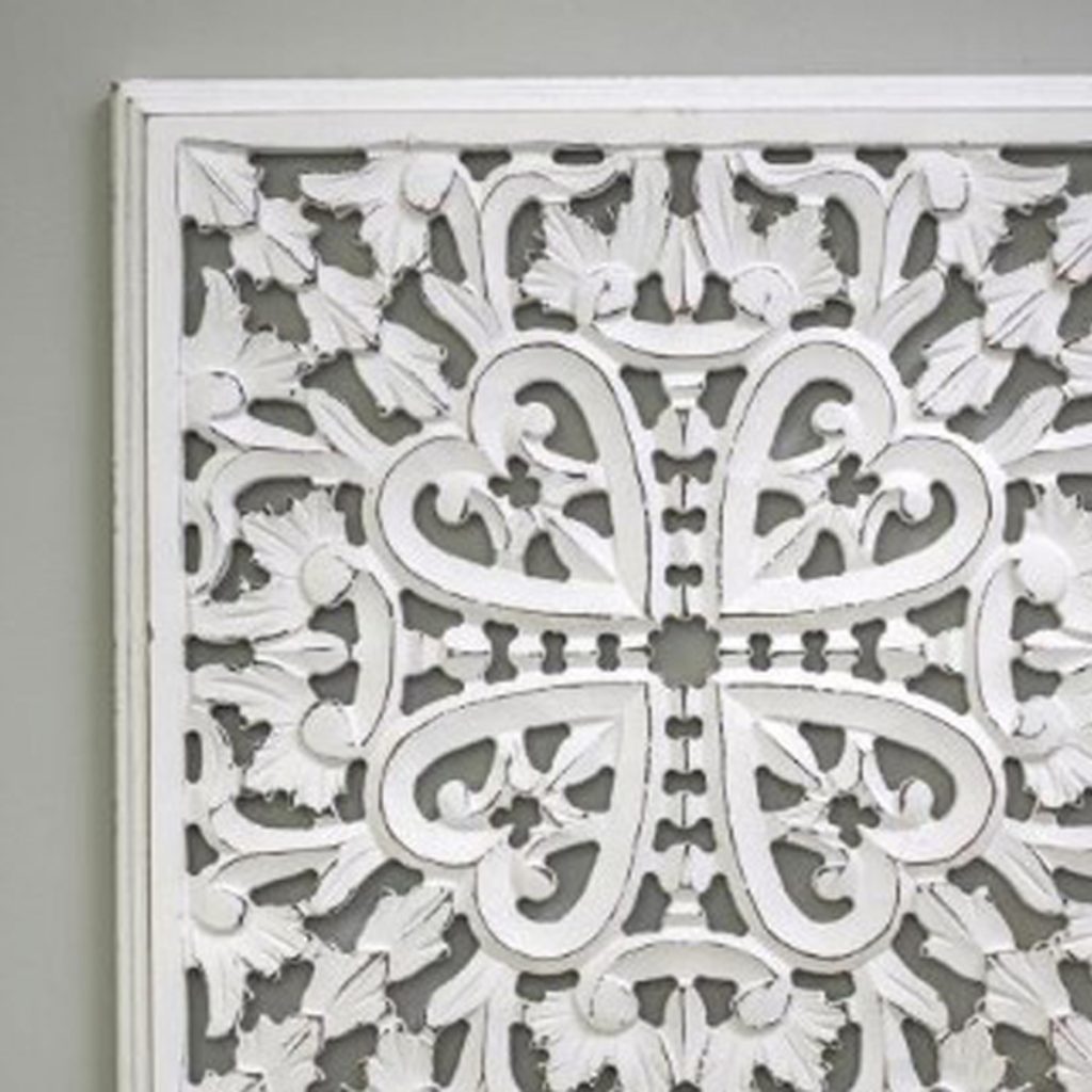 18SS105 a White Sml Edge Carved Panel