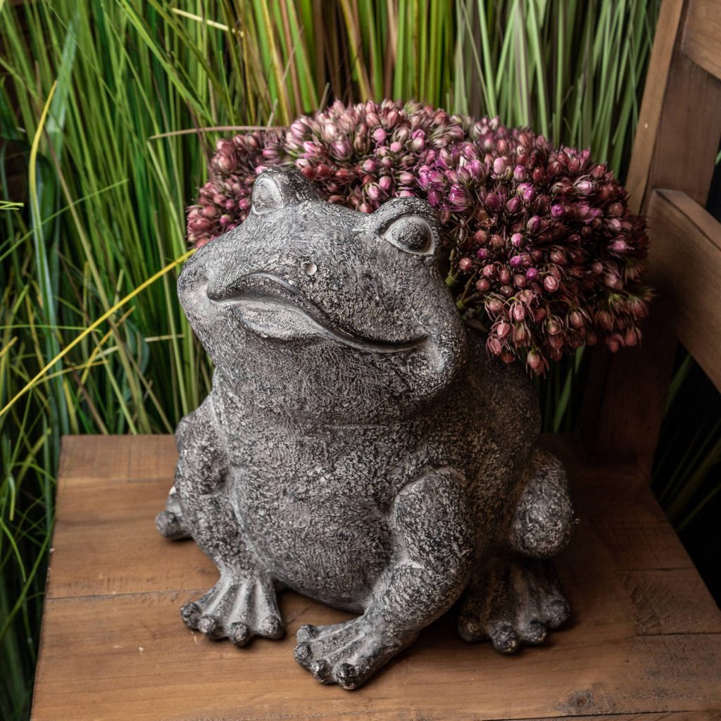 19835-b Rustic Grey Frog Garden Planter