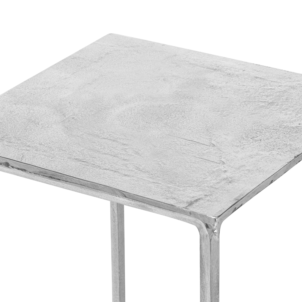 21326-a Textured Silver Plant Stand