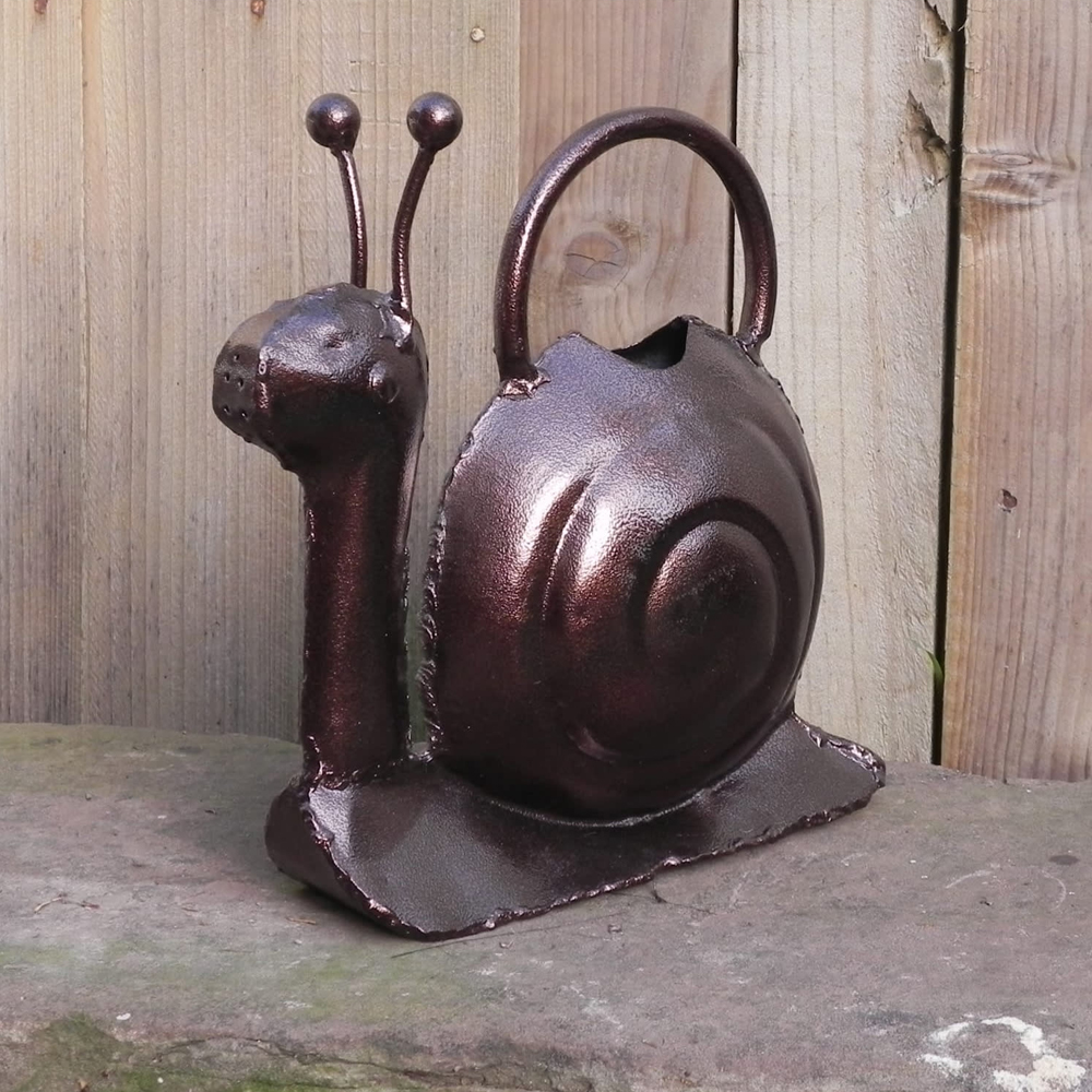 snail watering can 2